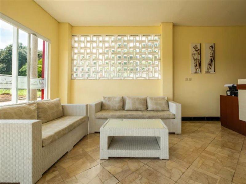 OYO 2947 Cluster Harris Home Stay&Kos Cimindi Exterior foto