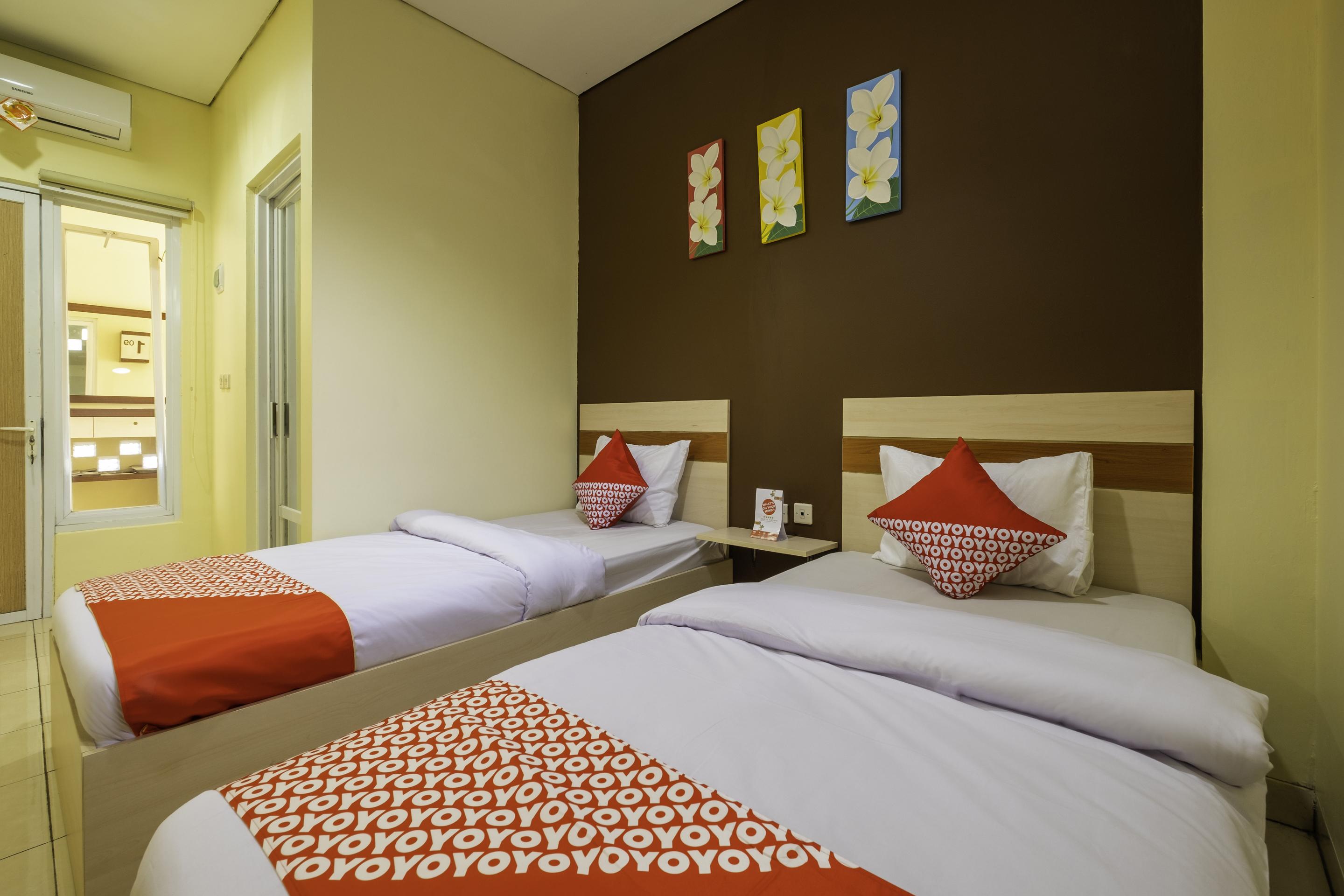 OYO 2947 Cluster Harris Home Stay&Kos Cimindi Exterior foto